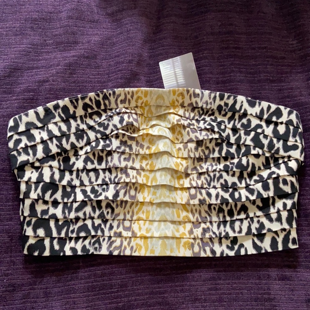 Leopard crop top